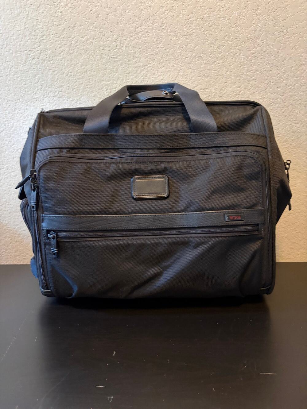 Tumi Alpha Framed Soft Duffel Bag Weekend Travel Commute (flawed- Missing Strap)